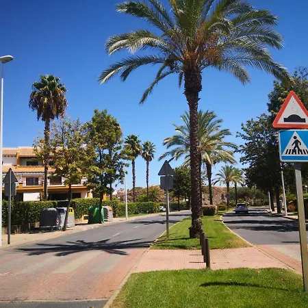 Marina Esuri Golf Y Playa Apartamento *